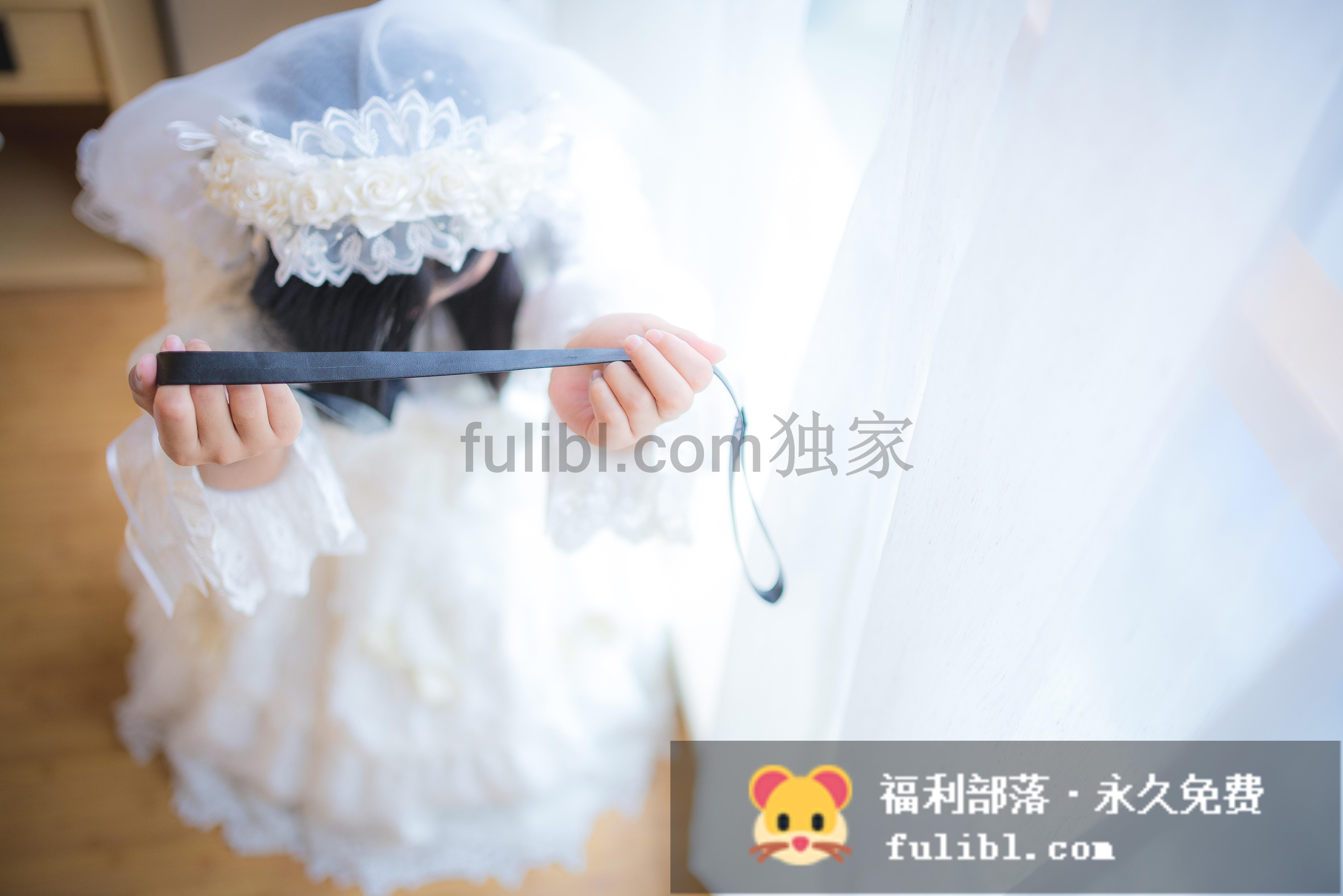 微博软妹@柚木 写真系列第三弹之花嫁调教 超清无修正