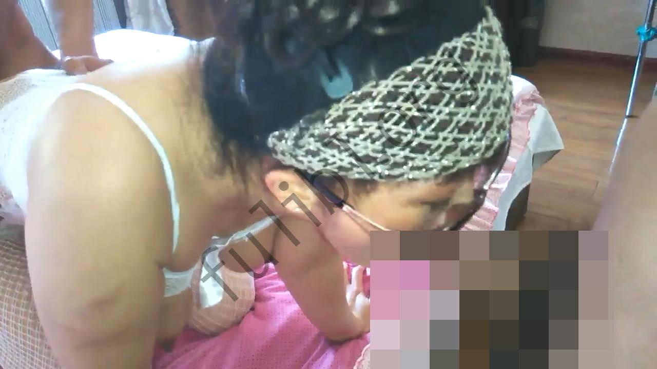 离异富姐找表兄弟3P系列完结篇 特写G交口暴富姐[1V/445M]