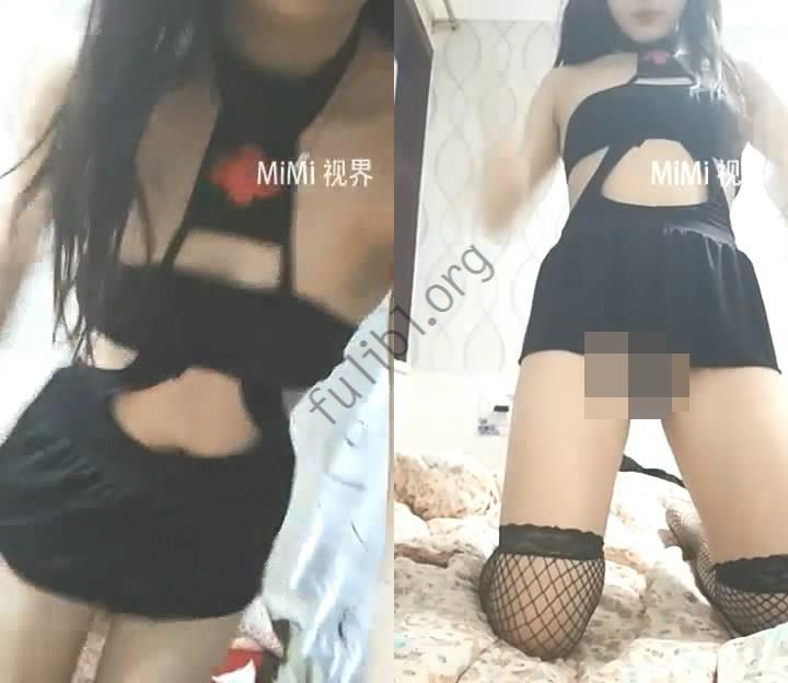 自称16岁的风骚小主播@892当着男友面玩尺度露脸秀[2V/166M]
