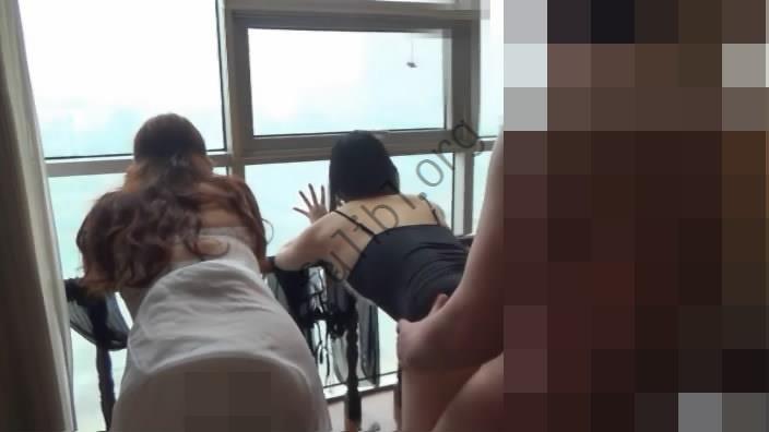高级酒店内互换捆绑无套后入调教对方的吊钟乳妻子 普通话对白[1V/410M]