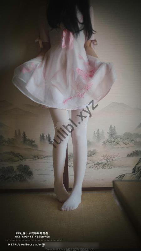 福利姬@木花琳琳是勇者 会员视图之丝袜play[37P+4V/85M]