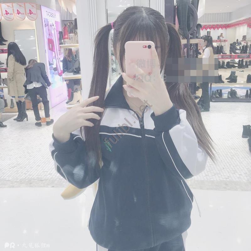 九尾狐狸m - 校服露出+女仆ZW+黑丝情趣服 3套合集[93P+5V/645M]