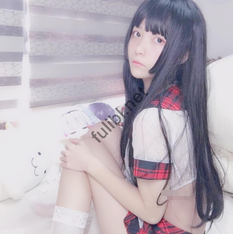 清纯系福利姬@小奈奈 会员视图8套合集[265P+1V/617M]