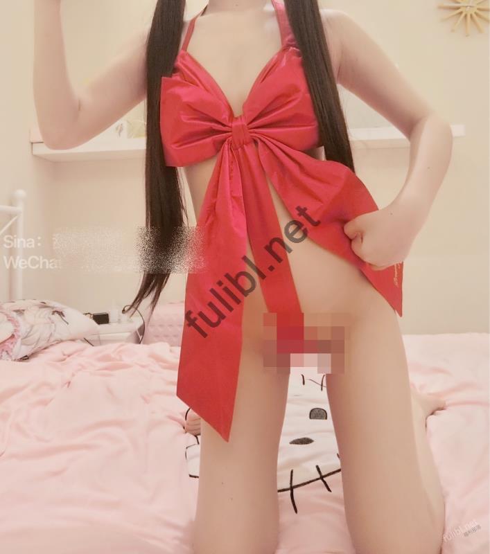 白虎福利姬@萌白酱(甜味弥漫)  - 高叉蝴蝶结[65P/63M]